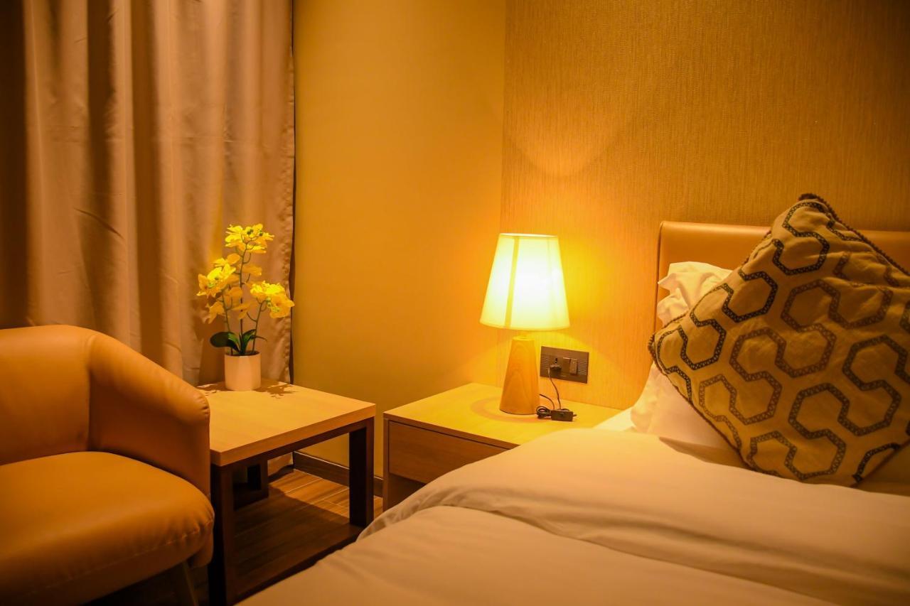 Aqua Inn Hotel Kinşasa Dış mekan fotoğraf
