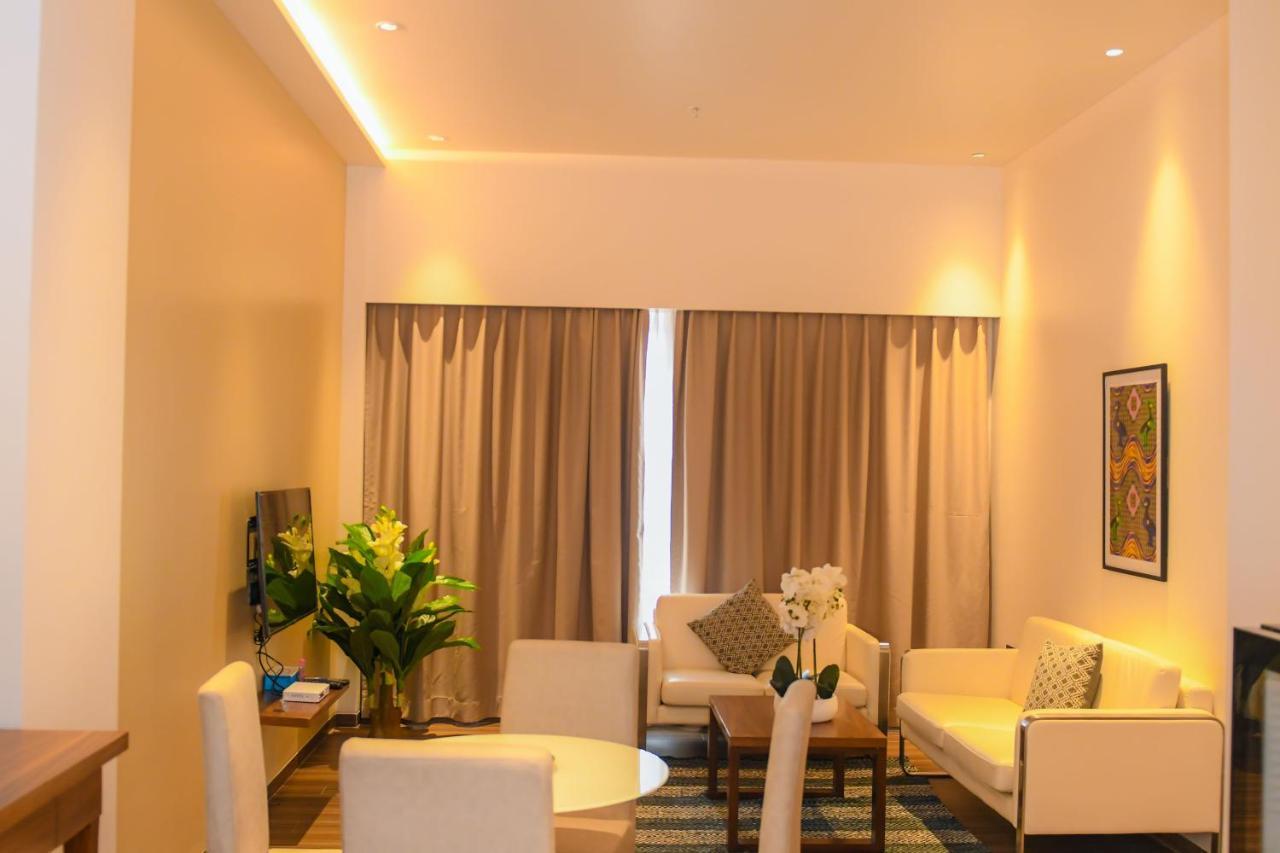 Aqua Inn Hotel Kinşasa Dış mekan fotoğraf